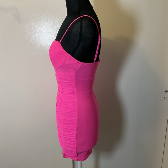 19. Privy Hot Pink Mini Spaghetti Straps Ruched Bodycon Dress Size Medium - Picture 4 of 5